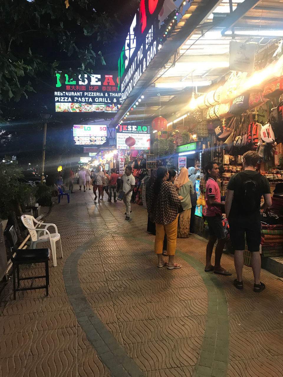 Photo of Phi Phi Islands, Krabi, Thailand by Globetrotter’s Confessions