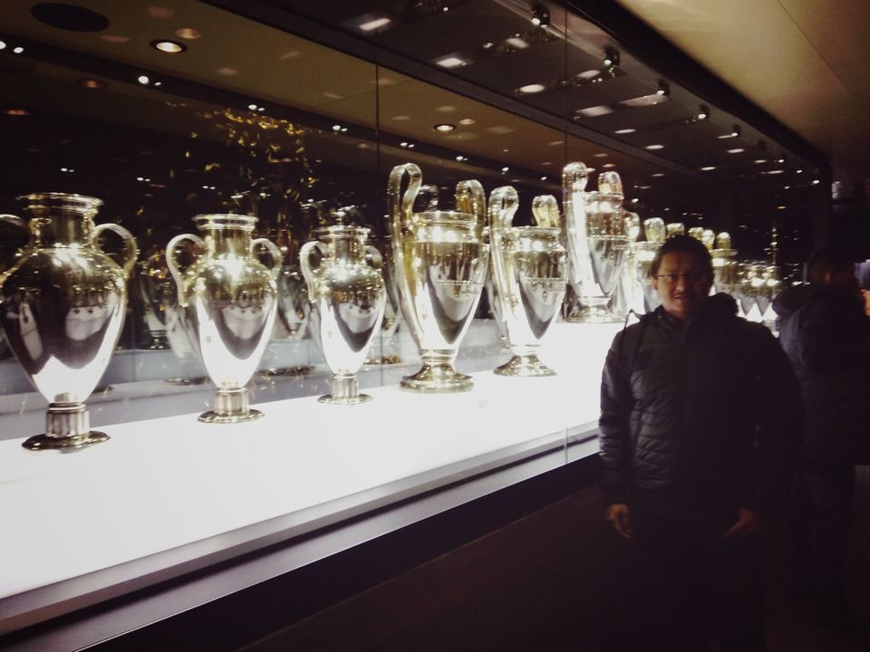 Photo of Santiago Bernabéu Stadium, Avenida de Concha Espina, Madrid, Spain by Globetrotter’s Confessions