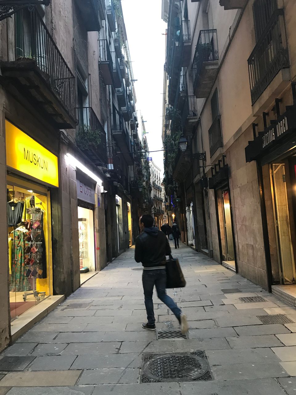 Photo of Barri Gotic, Barcelona, Spain by Globetrotter’s Confessions