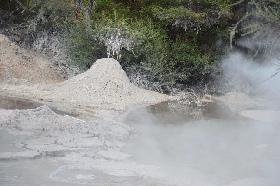 Photo of Rotorua, New Zealand by Globetrotter’s Confessions