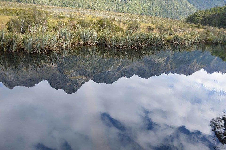 Photo of Queenstown, New Zealand by Globetrotter’s Confessions