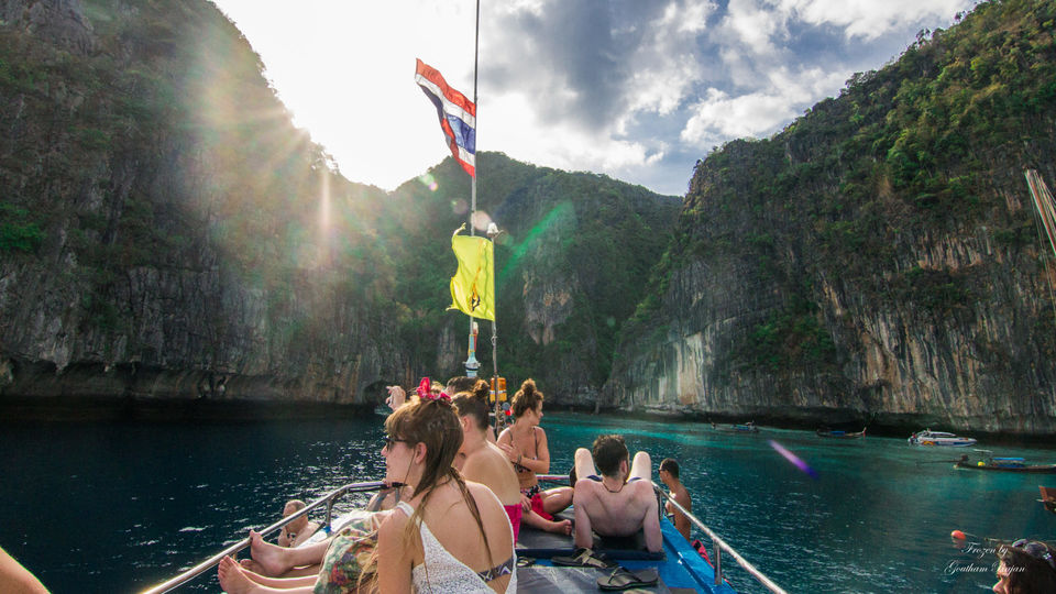 Photo of Ko Phi Phi Lee, Ao Nang, Mueang Krabi District, Krabi, Thailand by Clueless Compass