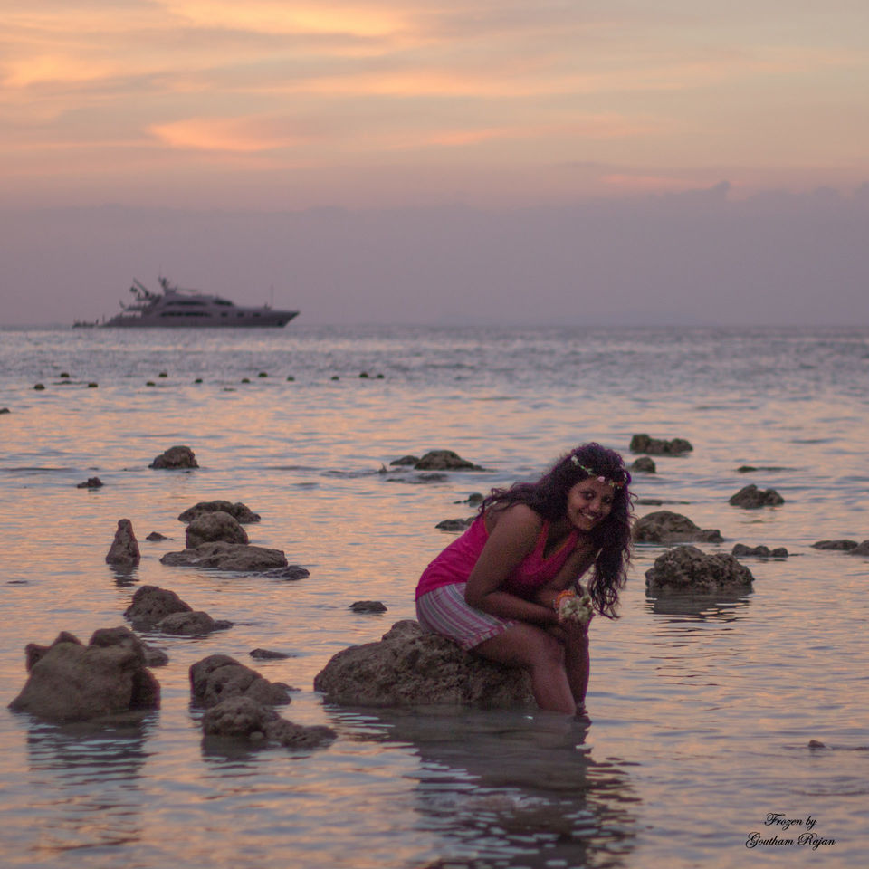Photo of PHI PHI ISLAND by Clueless Compass