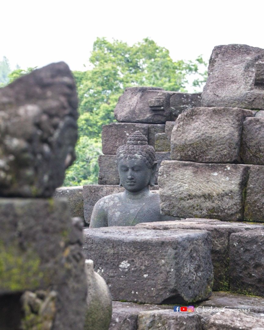 Photo of TEMPLES OF YOGYAKARTA 5/22 by Clueless Compass
