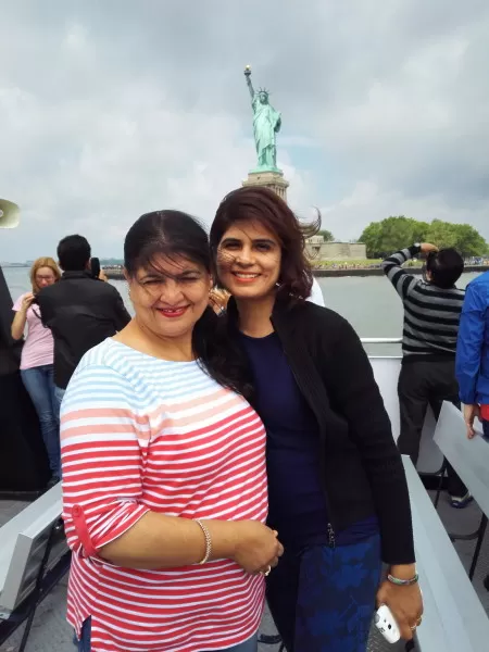 Photo of Statue of Liberty National Monument, New York, NY, USA by Let's Expresso