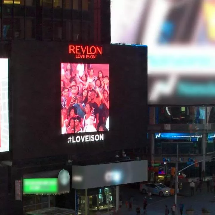 Photo of Times Square, Manhattan, NY, USA by Let's Expresso