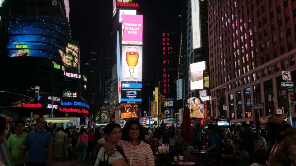 Photo of Times Square, Manhattan, NY, USA by Let's Expresso