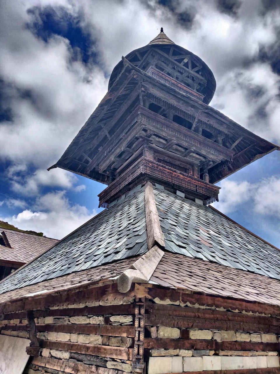 Photo of Prashar Lake | A Delightful Getaway by Shobita Negi