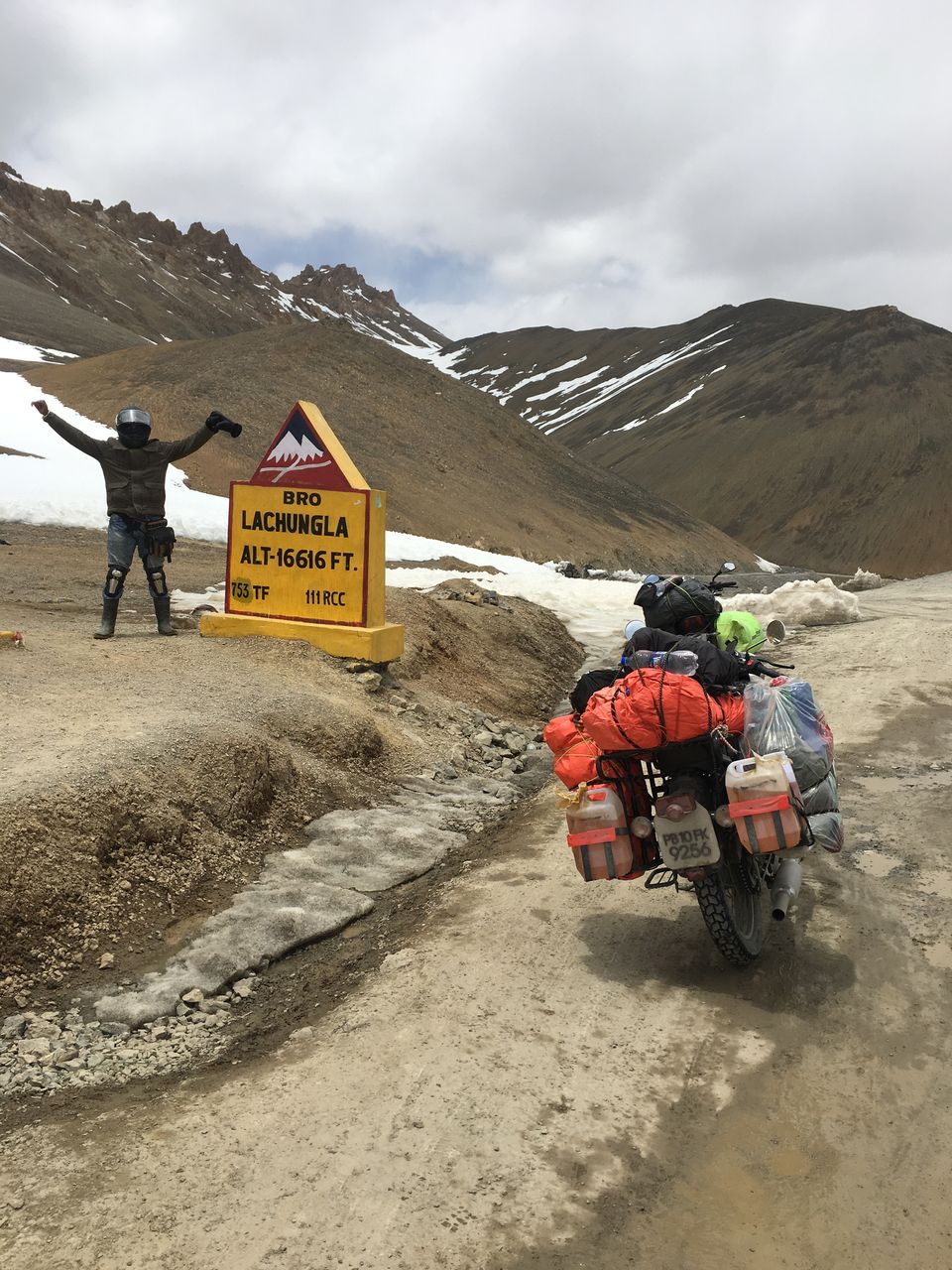 Photo of Sarchu, Himachal Pradesh by Harjashan Preet Singh