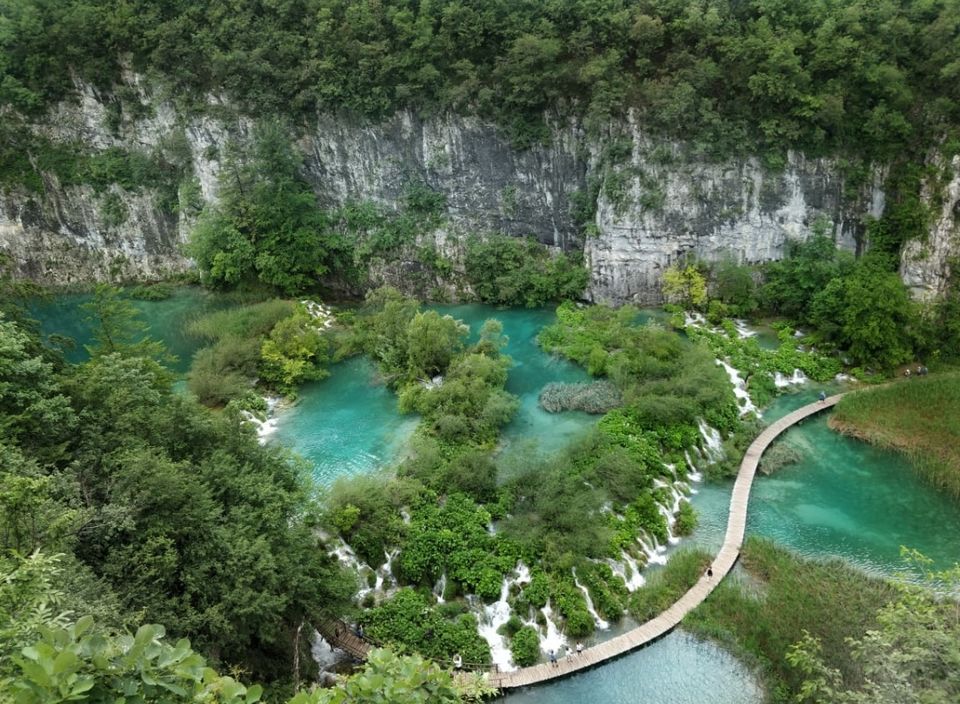 Photo of Plitvice Lakes (Plitvička Jezera), Plitvička Jezera, Croatia by Aqsa Baig
