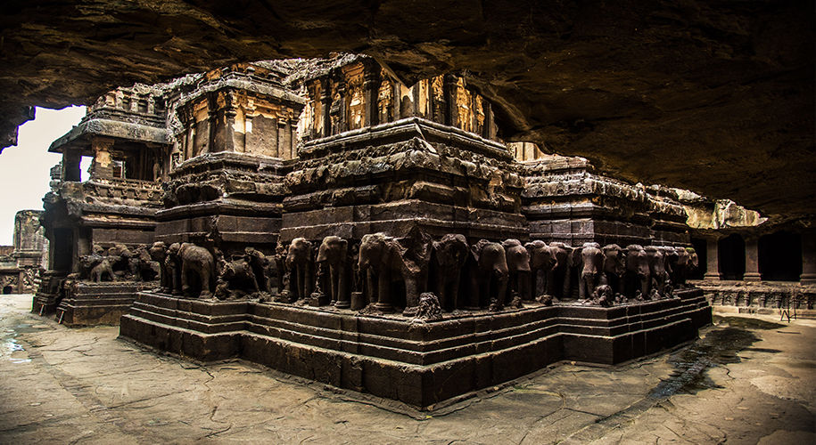 Photo of Ajanta Caves, Maharashtra, India by Rohit Prajapati (Aaric)