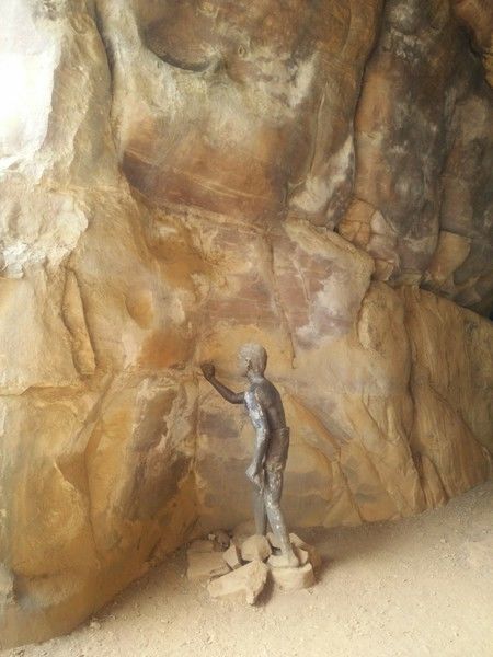 Photo of Bhimbetka rock shelters, Bhojpur Raisen, Madhya Pradesh, India by Rohit Prajapati (Aaric)