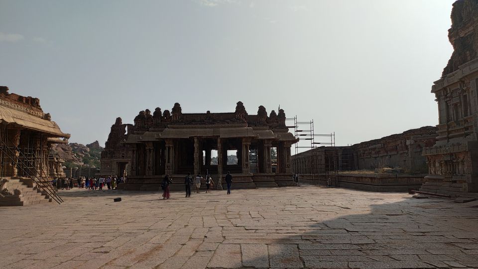 Photo of Vitthala Temple, Hampi, Karnataka, India by Omkar Kulkarni