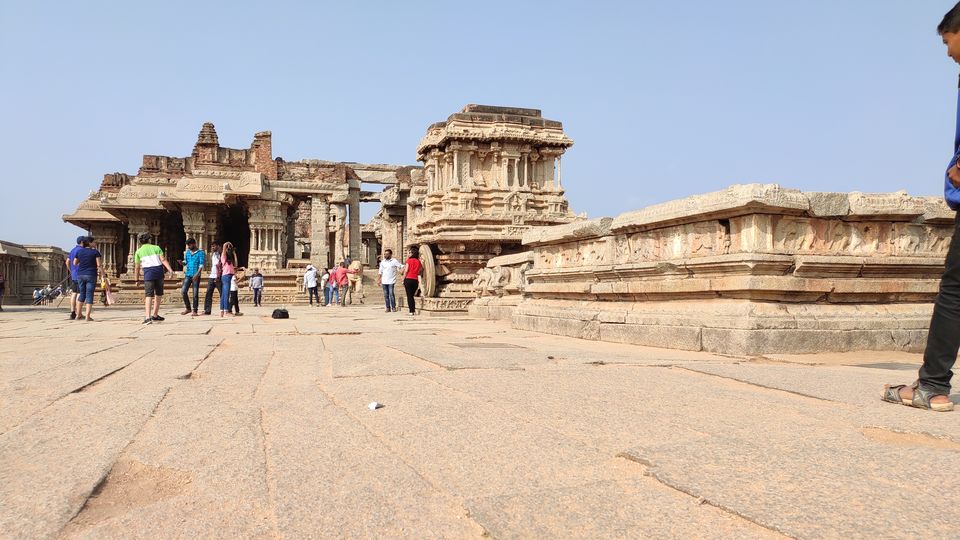 Photo of Vitthala Temple, Hampi, Karnataka, India by Omkar Kulkarni