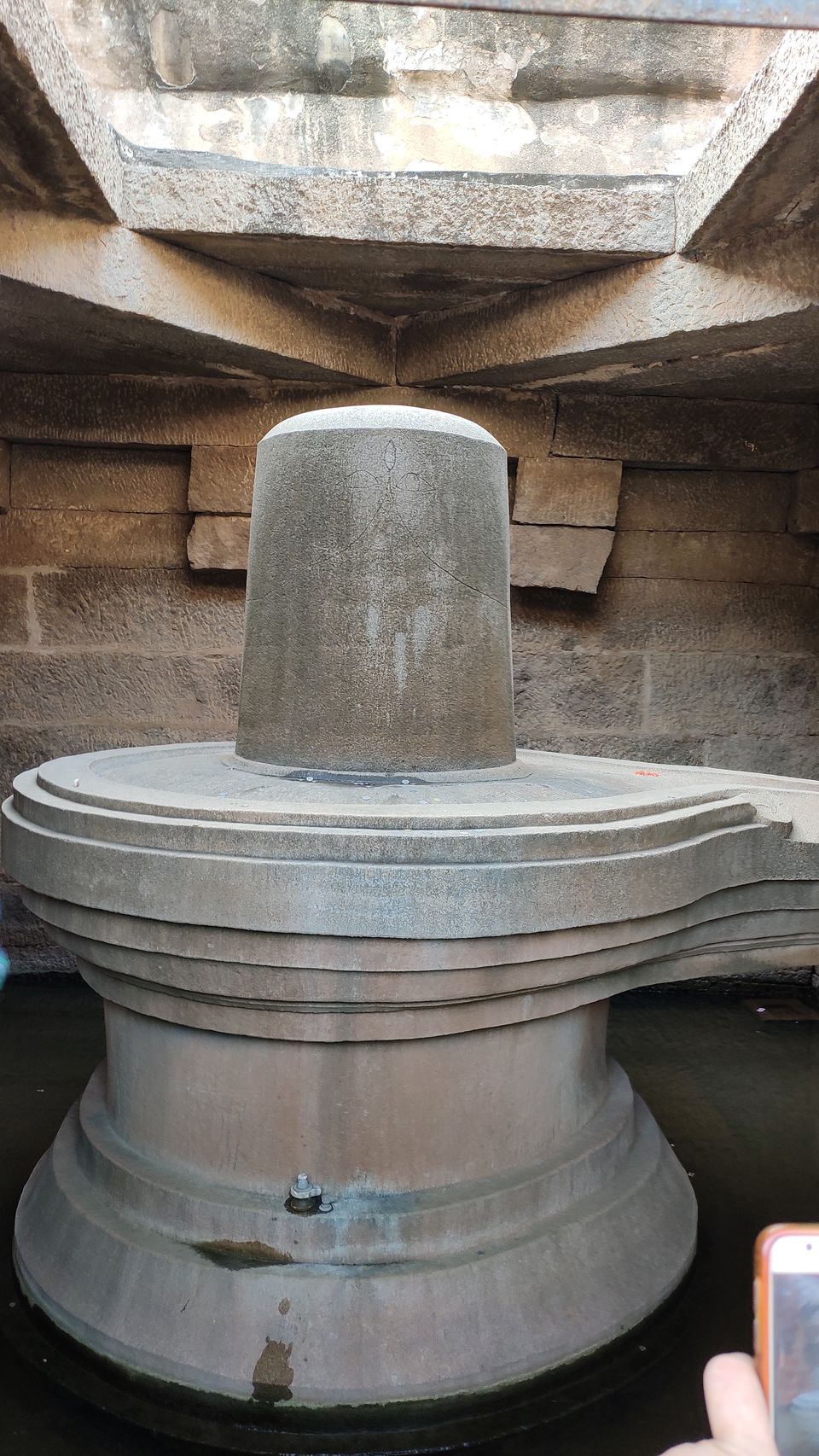Photo of Badavilinga Temple, Hampi, Karnataka, India by Omkar Kulkarni