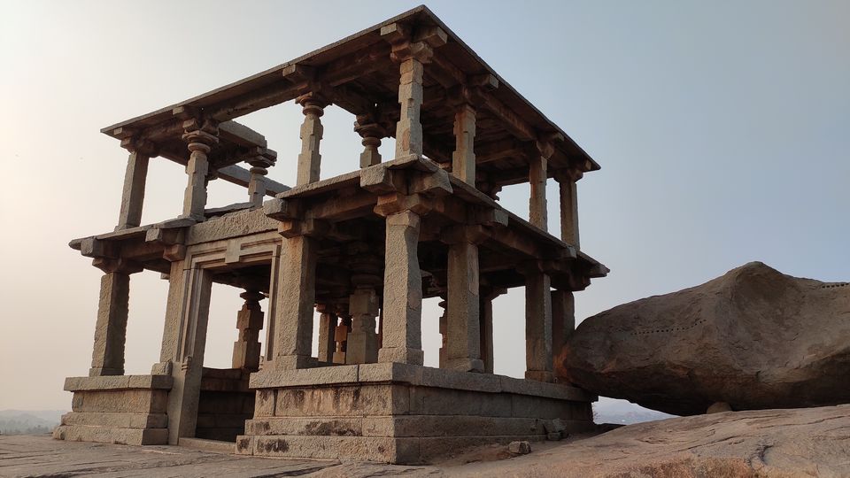 Photo of Hemakuta Hill Temple, Hampi, Karnataka by Omkar Kulkarni