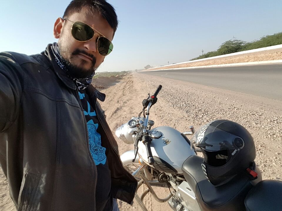 Photo of Royal Trip on Royal enfield by Sajal Agarwal