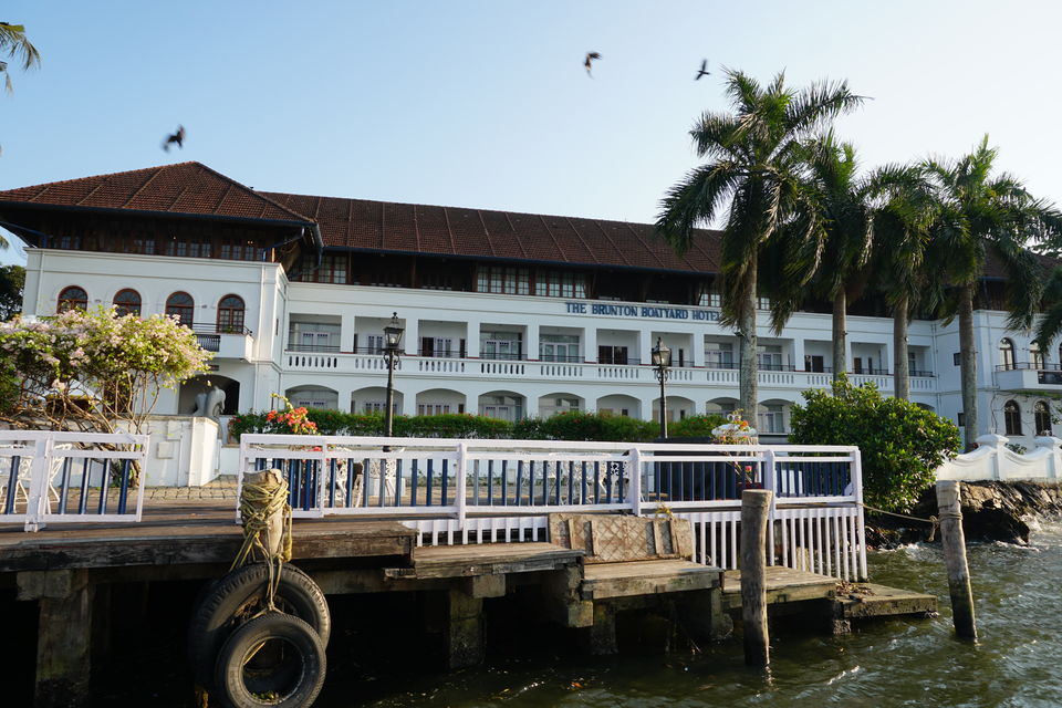Photo of Best Sea Facing Hotel in Fort Kochi with Breathtaking Views by Vidoutboundaries