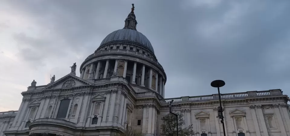Photo of St. Paul's Cathedral, London, UK by Divisha - The Diadeb