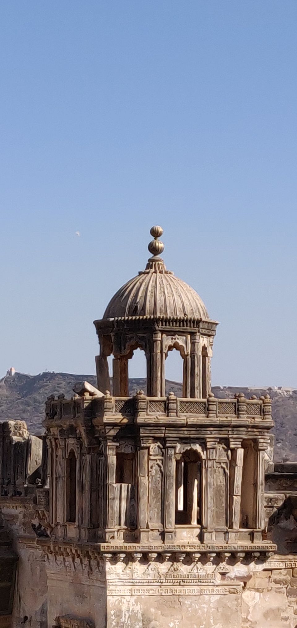 Photo of Prag Mahal Palace, Darbar Gadh Road, Old Dhatia Falia, Bhuj, Gujarat, India by Divisha - The Diadeb