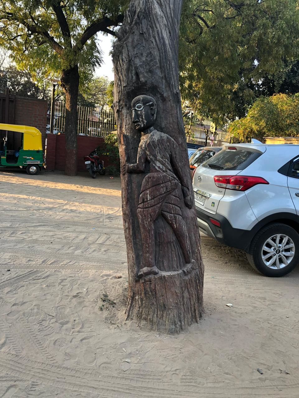 Photo of The Gujarat Chapter : Part 3 : Ahmedabad and Gandhinagar by Divisha - The Diadeb