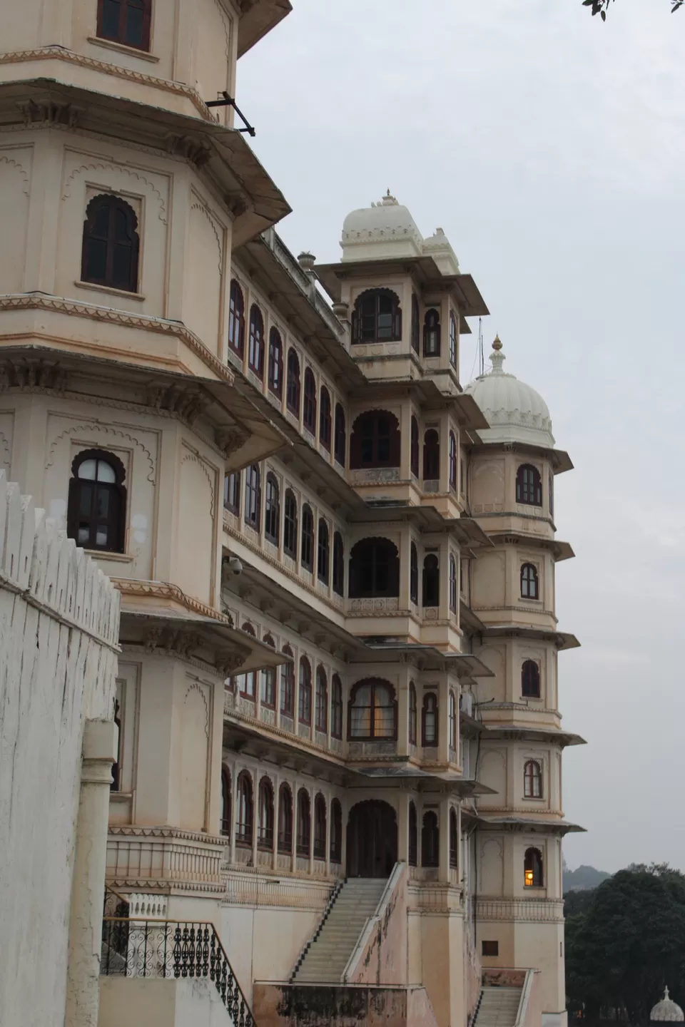 Photo of City Palace, Old City, Udaipur, Rajasthan, India by Divisha - The Diadeb