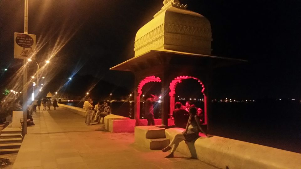 Photo of Chowpaty Market, Fateh Sagar Road, Zinc Park, Udaipur, Rajasthan, India by Divisha - The Diadeb