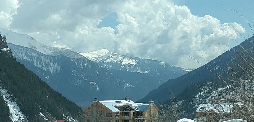 Photo of Manali, Himachal Pradesh, India by Yash Verma
