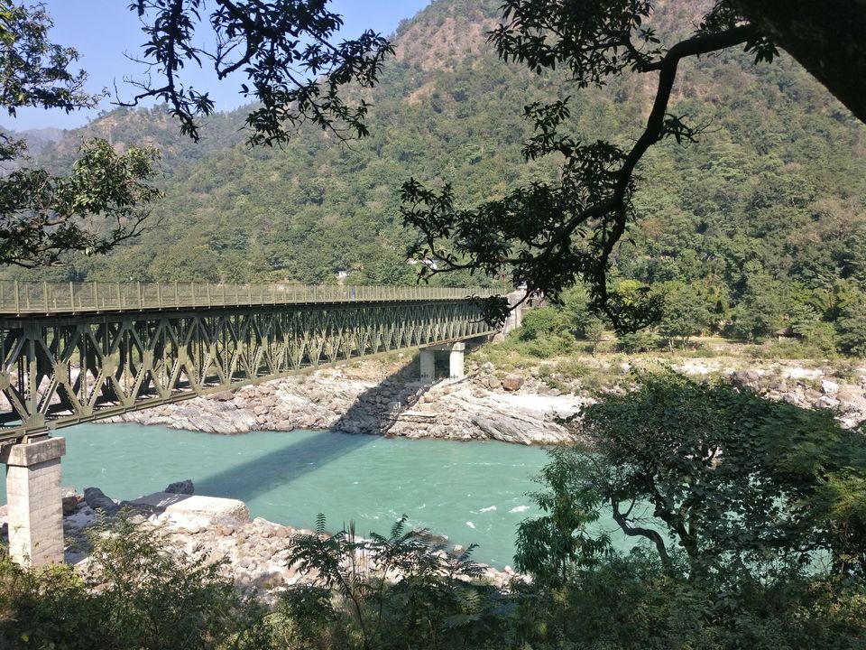 Photo of Rishikesh and 3 Girls! by The Wolf Girl