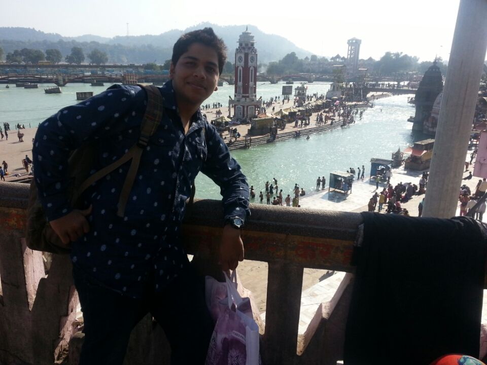 Photo of Rishikesh, Uttarakhand, India by Sagar Kathuria