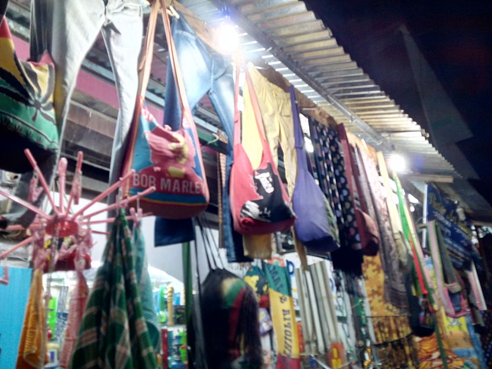 Photo of Market, Kasol by Aayush Shrut