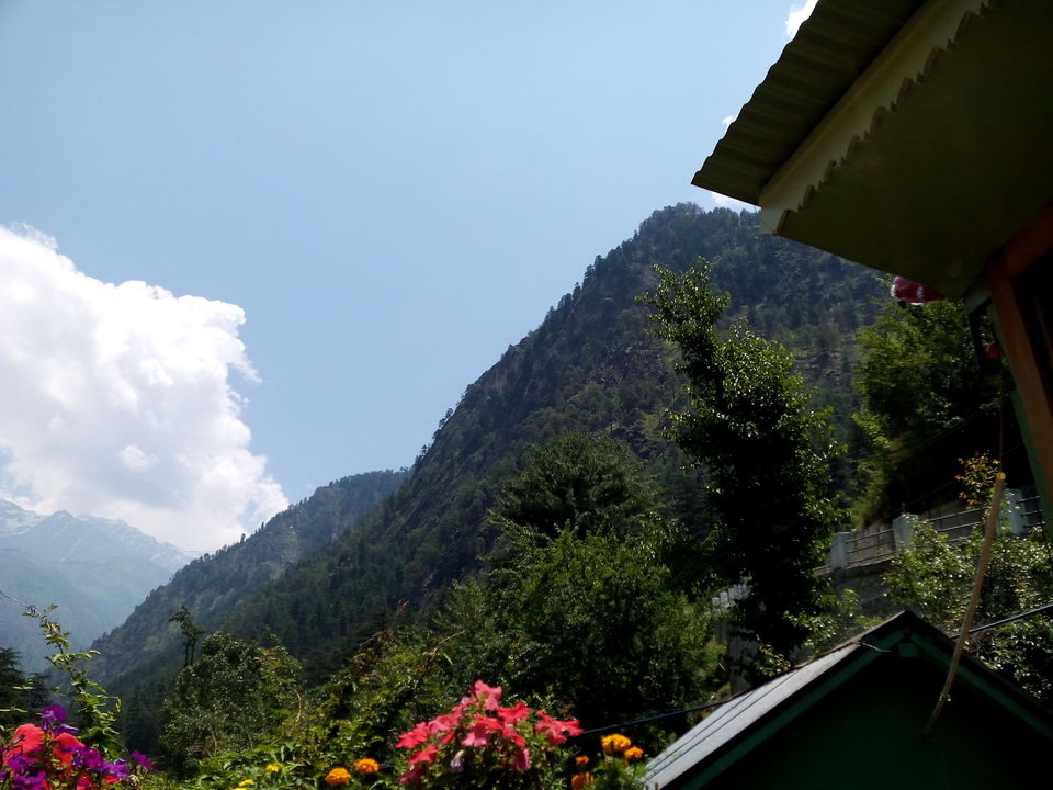 Photo of Kasol : A solo trip in the Himalayan Valley 30/35 by Aayush Shrut