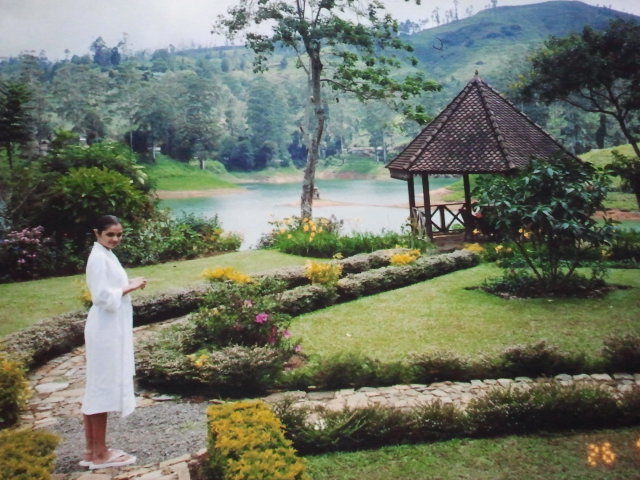 Photo of Postcards from Sri Lanka 5/17 by Kanksha Mehta