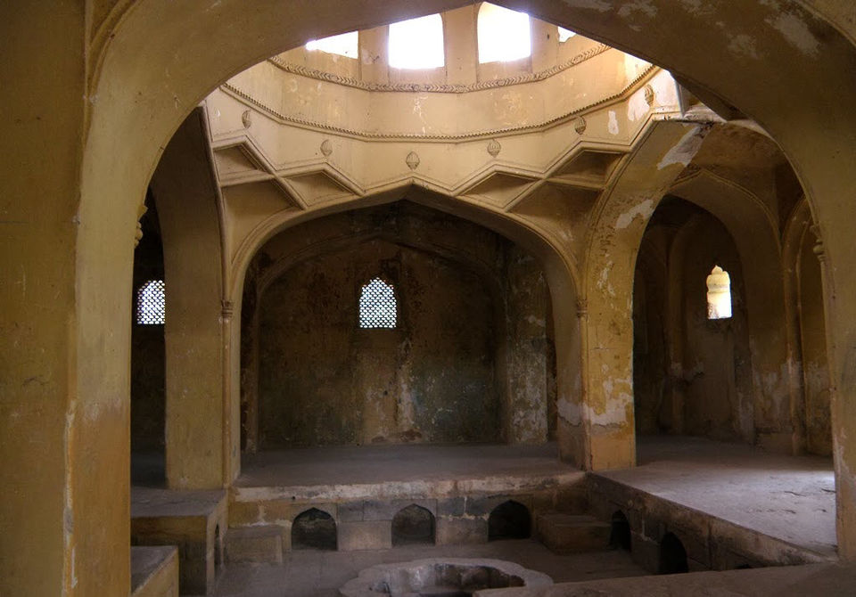 Photo of Qutb Shahi Tombs, Hyderabad, Telangana, India by Ananiah Blessing