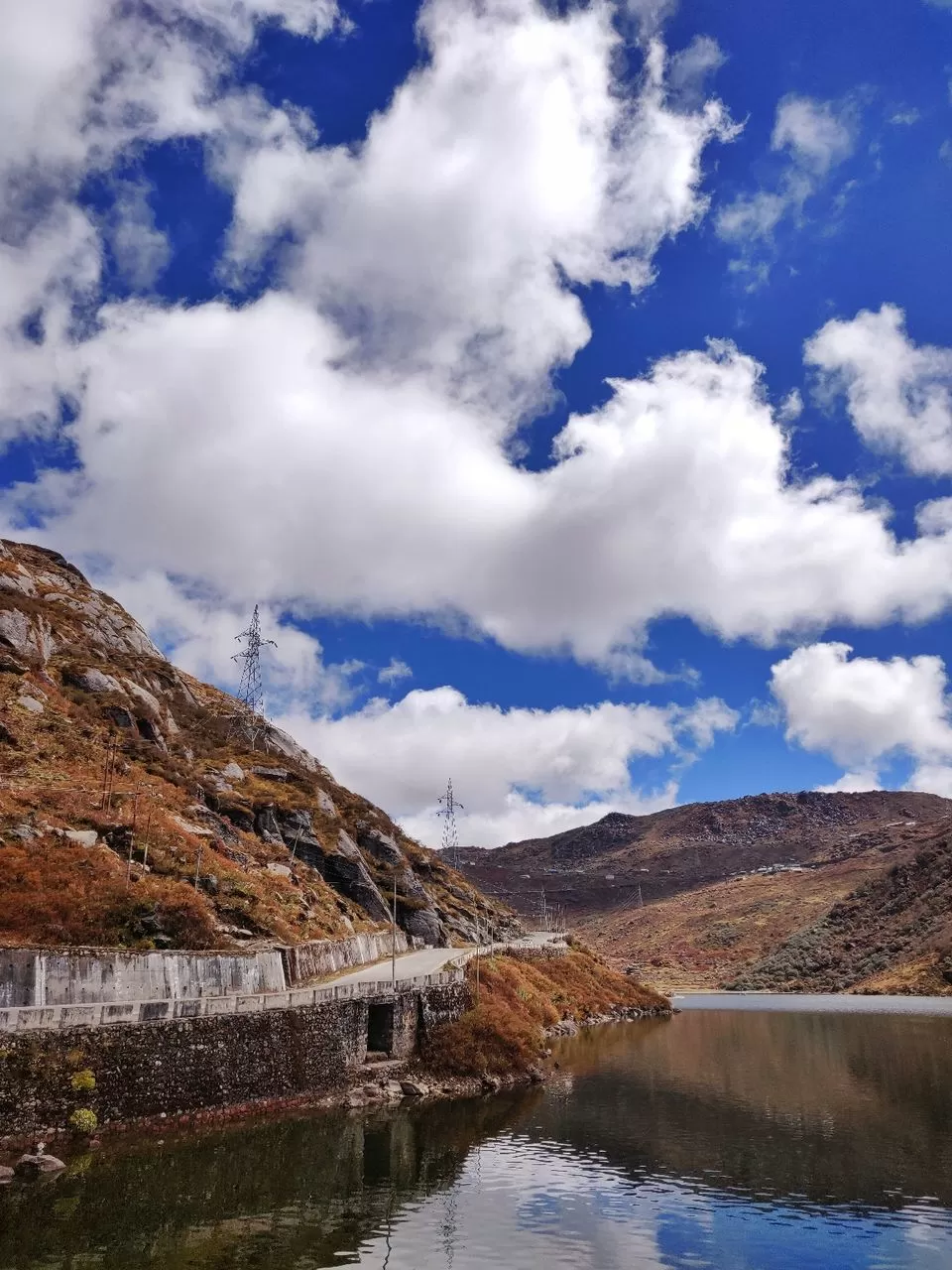 Photo of Tsomgo Lake, सिक्किम, भारत by Arindam and Pawnita