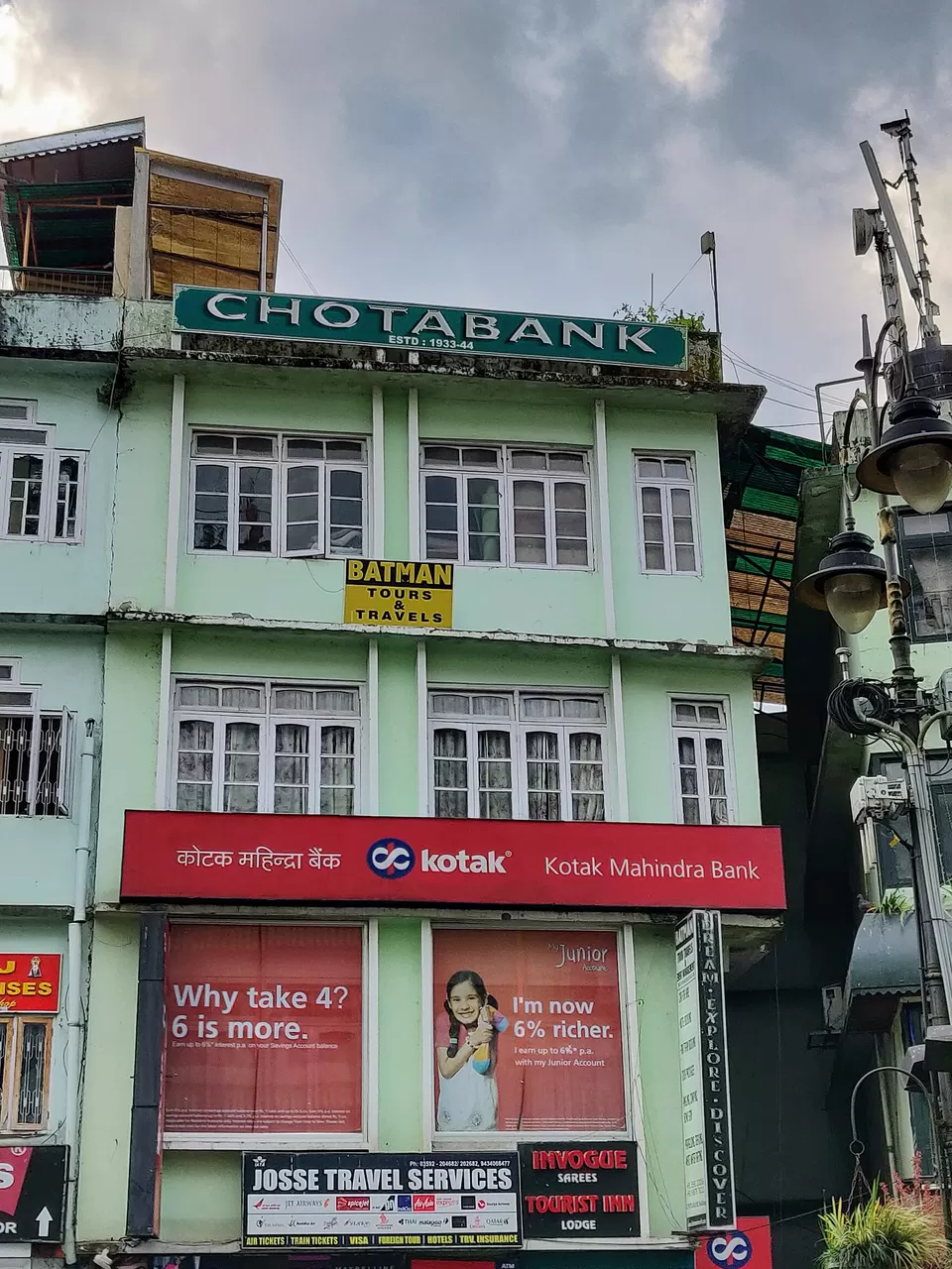 Photo of MG road Gangtok parking, तिबेट मार्ग, अरिथंग, गान्तोक, सिक्किम, भारत by Arindam and Pawnita