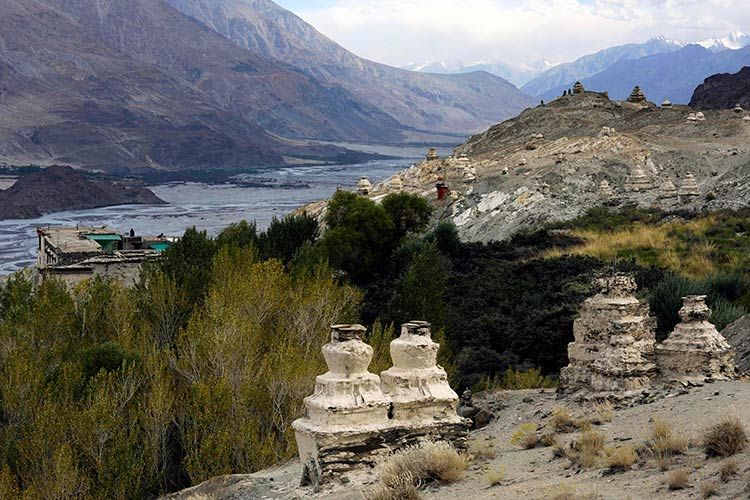Photo of Seek for Himalayas? I have got better options :) 23/34 by akash