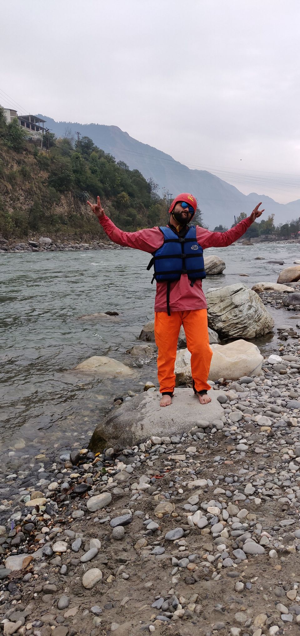 Photo of Seek for Himalayas? I have got better options :) 1/34 by akash