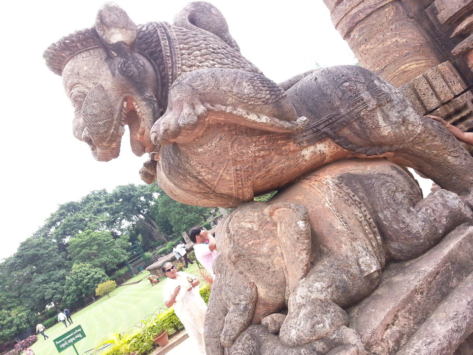 Photo of UNESCO World Heritage Site :- Konark Sun Temple 3/39 by Venkatesh Polisetti