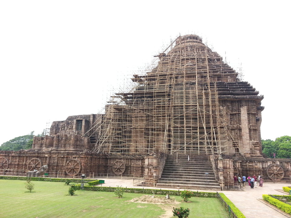 Photo of UNESCO World Heritage Site :- Konark Sun Temple 19/39 by Venkatesh Polisetti