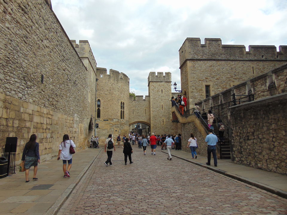 Photo of London, UK by Nishitha Taralagatti