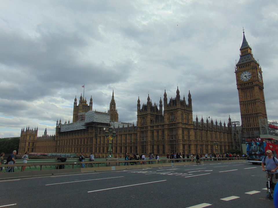 Photo of London, UK by Nishitha Taralagatti