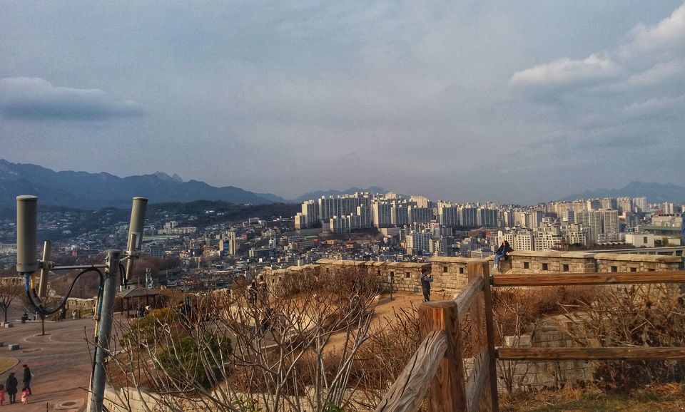 Photo of 5 reasons why you should visit Hanyang Doseong 4/6 by Alexandra Micu