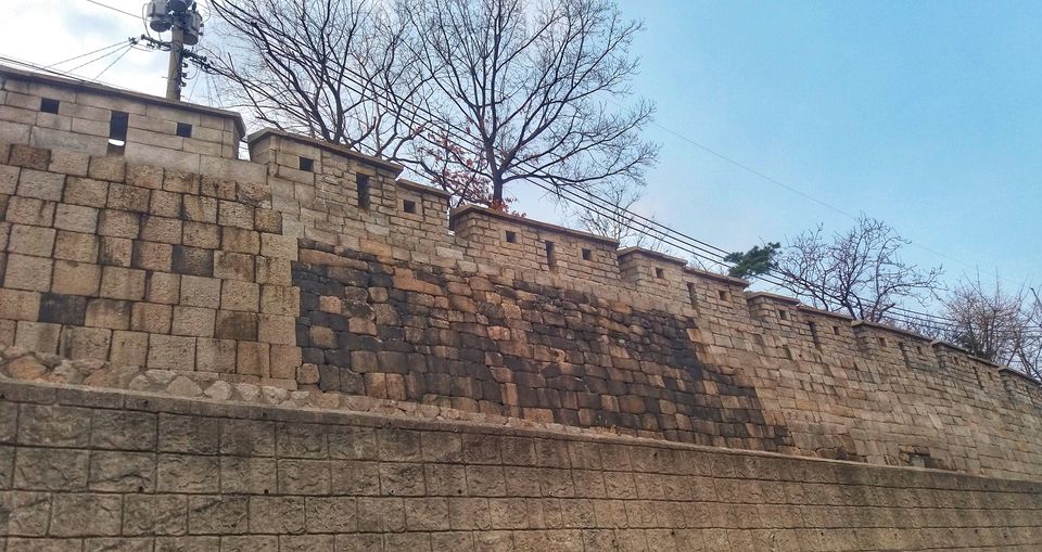 Photo of 5 reasons why you should visit Hanyang Doseong 2/6 by Alexandra Micu