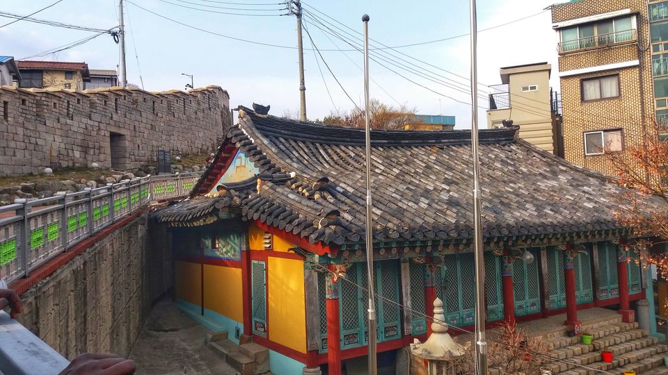 Photo of 5 reasons why you should visit Hanyang Doseong 3/6 by Alexandra Micu