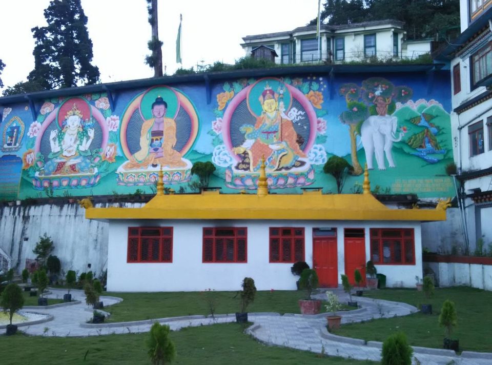 Photo of Mesmerizing budget trip to North - East by Ratan Tatikonda