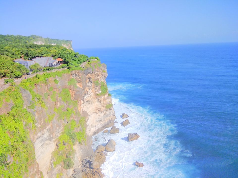 Photo of Uluwatu Temple, Pecatu, Badung Regency, Bali, Indonesia by Ratan Tatikonda