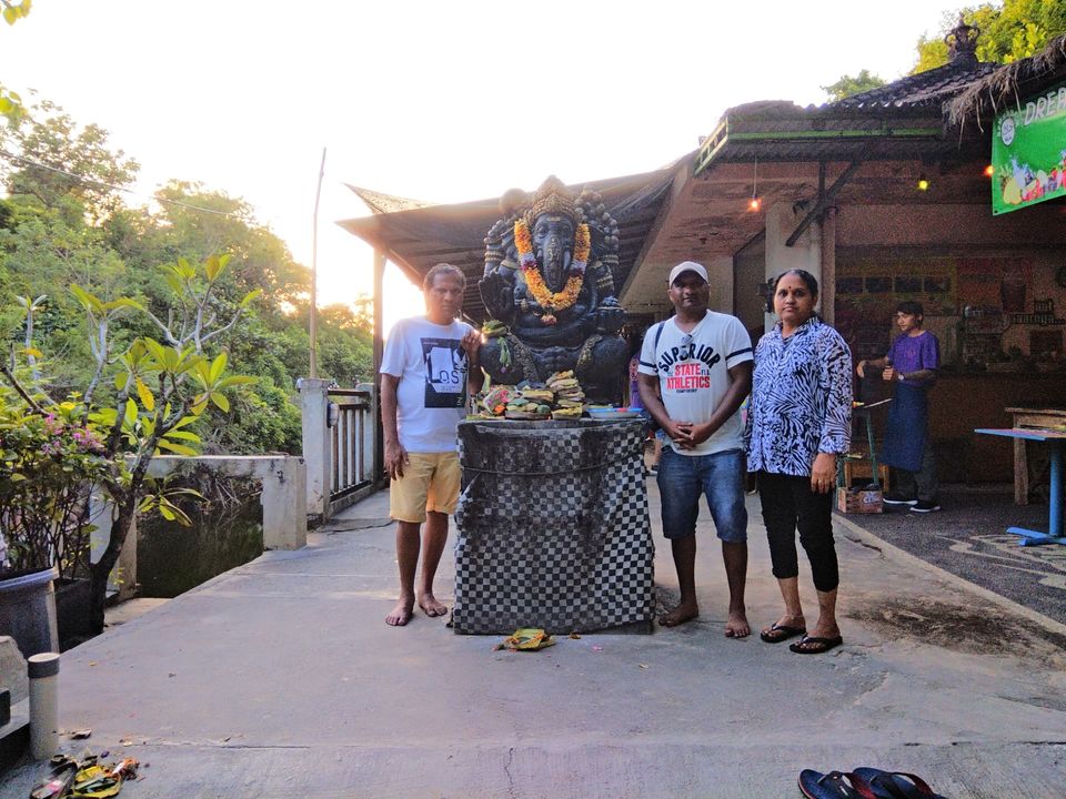 Photo of Dreamland Beach, Bali, Indonesia by Ratan Tatikonda