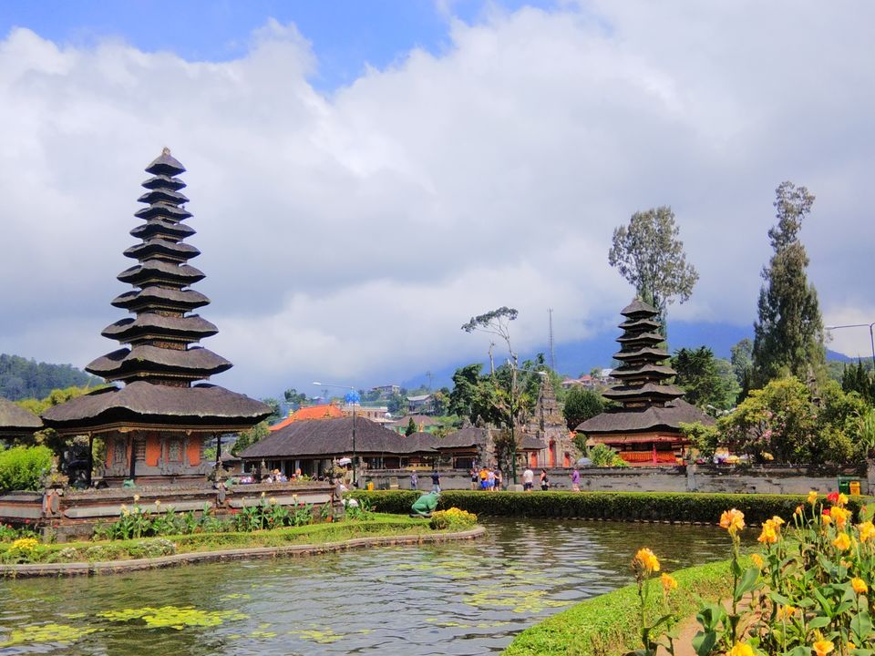 Photo of Ulun Danu Beratan Temple, Danau Beratan, Candikuning, Tabanan Regency, Bali, Indonesia by Ratan Tatikonda