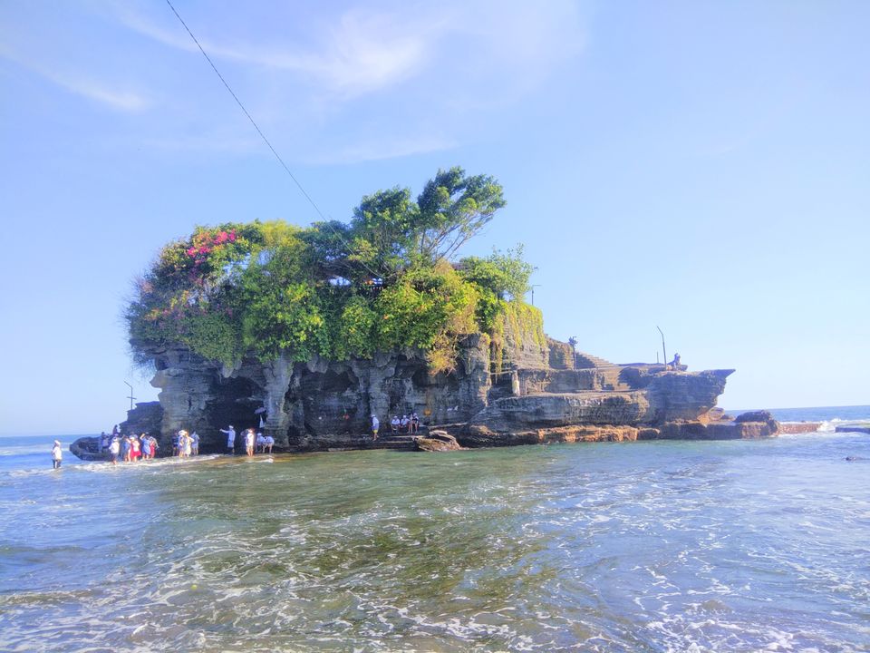 Photo of Tanah Lot Temple, Jalan Tanah Lot, Beraban, Tabanan Regency, Bali, Indonesia by Ratan Tatikonda
